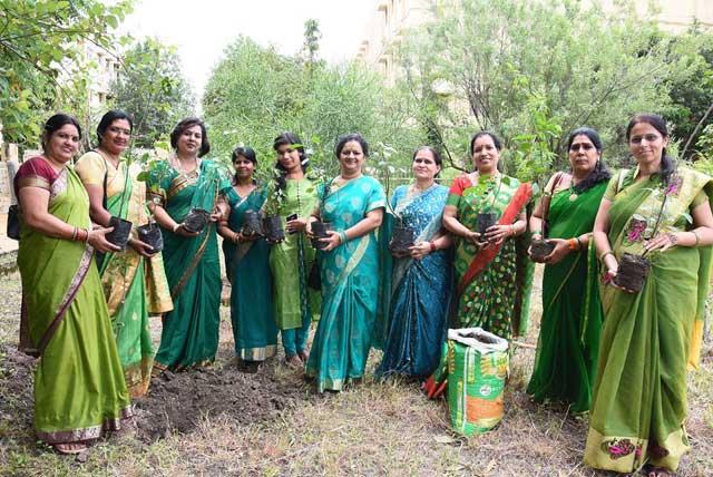 Hariyali Teej Celebration under the banner Sahasrasheersha Devi Mandal, female wing of Maharishi World Peace Movement. SDM, Bhopal unit organised this programme.