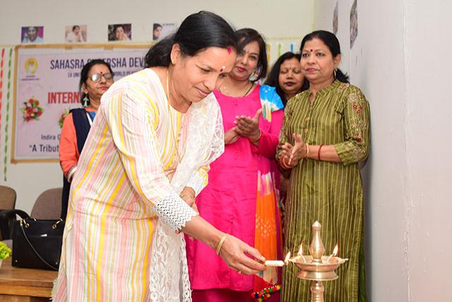 Maharishi World Peace Movement celebration started with group Transcendental Meditation and lighting of lamp by Smt. Reeta Prakasham, State President, MP, Smt.Chitra Shrivastava, Chair person Samvedna Society for Global Concerns, Smt.Arya Nandkumar, National Secretary - Communication, Maharishi World Peace Movement and Smt.Suman Yadav, District Secretary, Bhopal. Smt.Arya Nandkumar welcomed all the dignitaries and participants present there. 