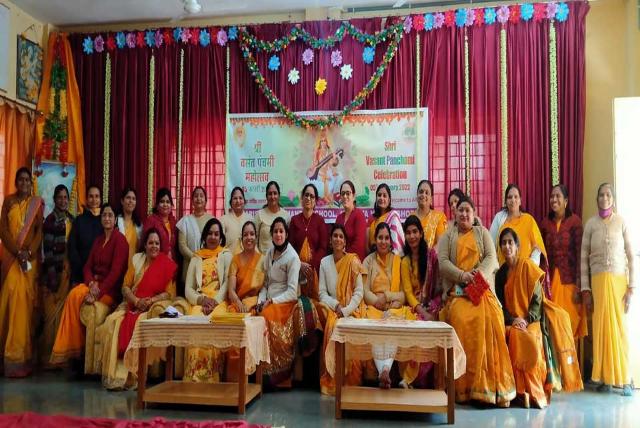 Sahasrasheersha Devi Mandal, female wing of Maharishi World Peace Movement celebrated Vasant Panchami at Maharishi Vidya Mandir, Ayodhya Nagar, Bhopal today with various activities.<br><br>Celebration started with the Guru Pujan followed by Saraswati Pooja and Group meditation. Smt.Suman Yadav, Secretary, Ayodya Nagar, Bhopal welcomed everyone present there.<br><br>On this occasion, Smt. Arya Nandkumar, National Secretary - Communication in her address briefed about Vasant Panchami and the importance of Saraswati Pooja. She further added that this day is auspicious for Sikhs due to the marriage of their Guru taken place on Vasant Panchami day. So there is no need to see any muhurth etc for doing any noble things. Smt.Suman Yadav, Principal, Maharishi Vidya Mandir, Ayodhya Nagar, Bhopal in her speech conveyed that Goddess Saraswati, the Goddess of knowledge and music is worshipped on the day of Vasant Panchami. We all should worship Saraswati Ji regularly so that we can get continuous knowledge. There were games namely