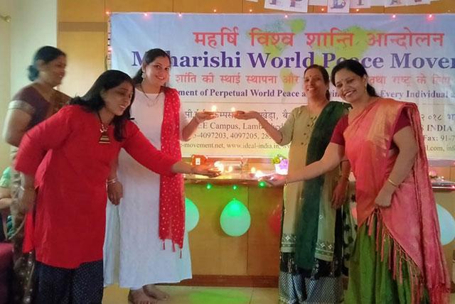 Sahasrasheersha Devi Mandal, female wing of Maharishi World Peace Movement, Bhopal chapter had a pre-Diwali celebration at Maharishi Vedic Sanskritik Kendra, Arera Colony with great enthusiasm.