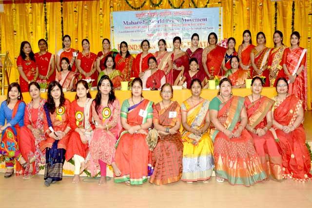 Sahasrasheersha Devi Mandal - female wing of Maharishi World Peace Movement celebrated its Foundation Day in a grand manner at Maharishi Vedic Sanskritik Kendra, Arera Colony, Bhopal on 03rd October 2019.  Smt.Breeze Tripathi, a certified career counselor for the National Career Services of Govt. of India and a social worker was the Chief Guest of the celebration. Ms. Ashwini Kumar was the judge for the competitions. The programme started with the introduction by anchor, followed by Guru Pujan and Lighting of lamp. All the Guests were welcomed with Tulsi plant and Momento. Smt. Reeta Prakasham, State President, SDM, MP Chapter spoke about Maharishi Ji's teachings and Maharishi World Peace Movement, Smt.Breeze Tripathi in her speech talked about women empowerment and their significance  in society. She further added she felt very honored and obliged to be part of this programme.
The function proceeded further with inter school Garba dance competition for girl students in which four teams from each school participated. Mehendi competition for teachers was also organized in whic two participants from each school were participated. MVM Ratanpur team won the first prize in Garba Dance Competition while in Mehendi competition Smt.Shalini Shrivastava from MCEE Lambakheda has been the winner and Smt. Kanchan Meena was the first runner up and all the winners were felicitated. The programme was concluded with Maha Aarti of Maa Durga followed by vote of thanks by Smt.Arya Nandkumar, National Secretary-Communication.
